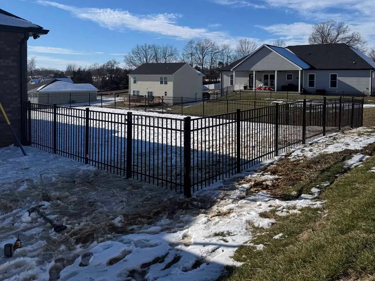 Wood fence louisville kentucky fence company 5