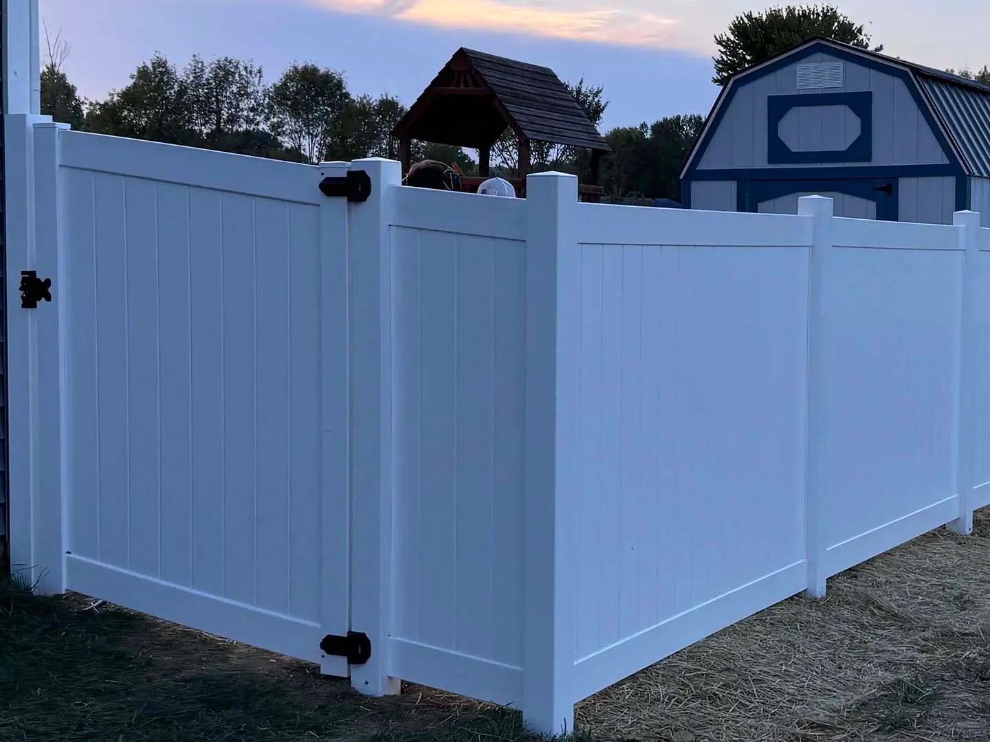 Vinyl fence louisville kentucky fence company