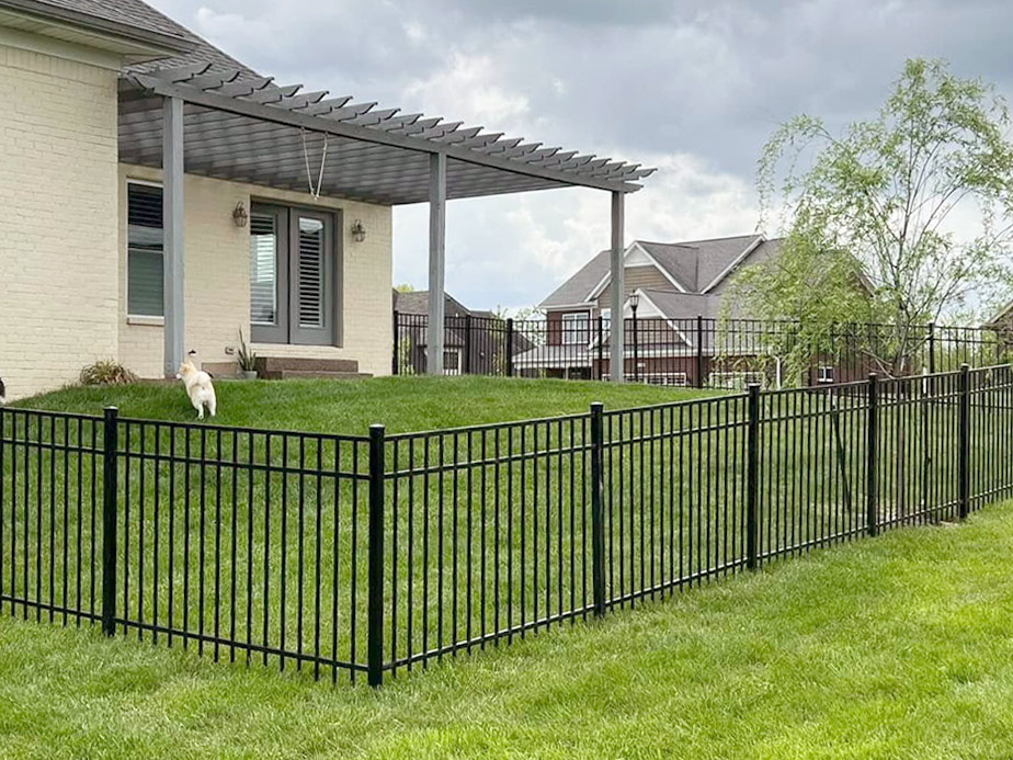 Residential Fence Contractor - Louisville Kentucky
