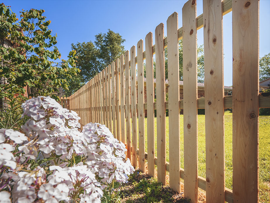 Wood decorative fencing in Louisville Kentucky