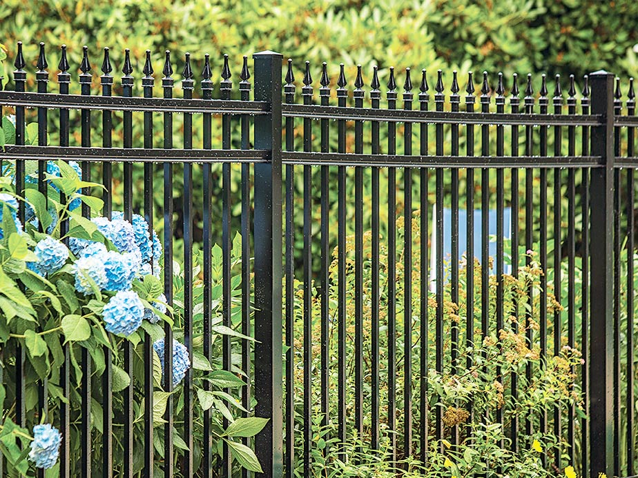 Wrought Iron decorative fencing in Louisville Kentucky