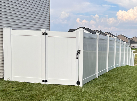 Vinyl Fence Installation in Louisville Kentucky
