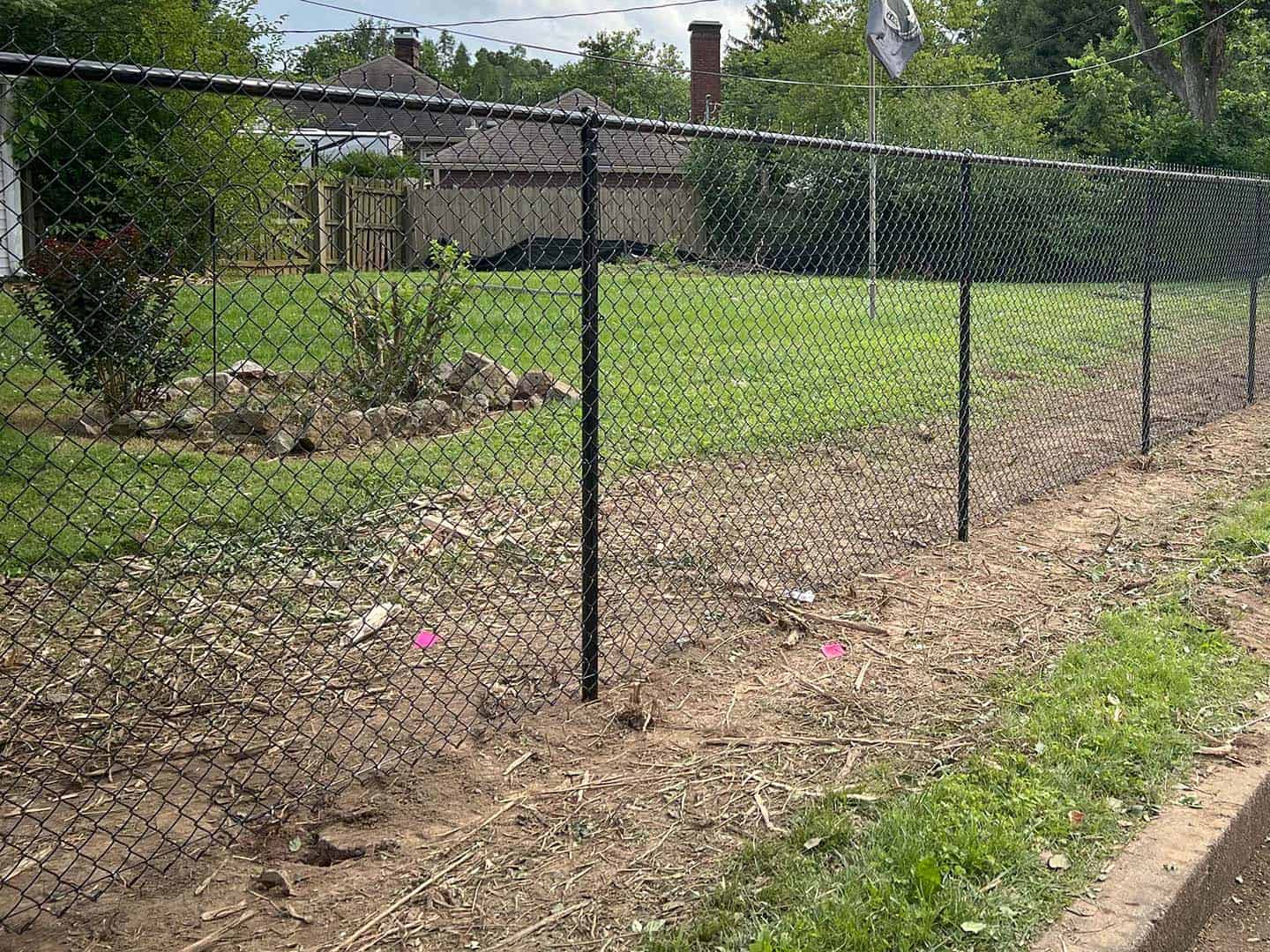 Fence with Chain Link Fence Installation Company in Louisville Kentucky for Residential Properties in Louisville Kentucky